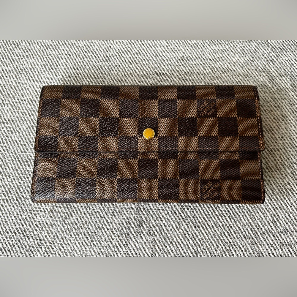Louis Vuitton LV Damier International Wallet Paris boutique-classic- pristine